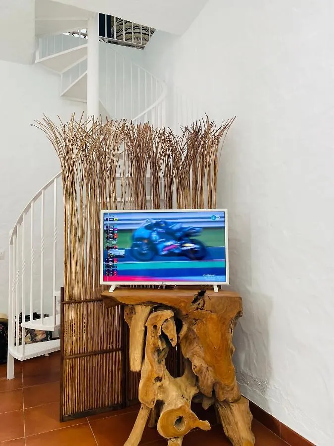 Apartamento Casa Bali. Duplex con terraza privada en centro Vejer de la Frontera 0*,  España